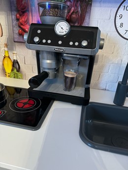 Review: DeLonghi Barista Coffee Machine, worth £24.99  image