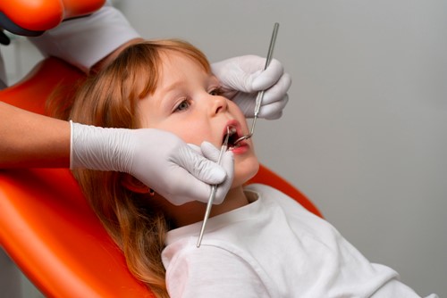 Handling Your Child's Dental Emergency: Quick Tips for Parents  image