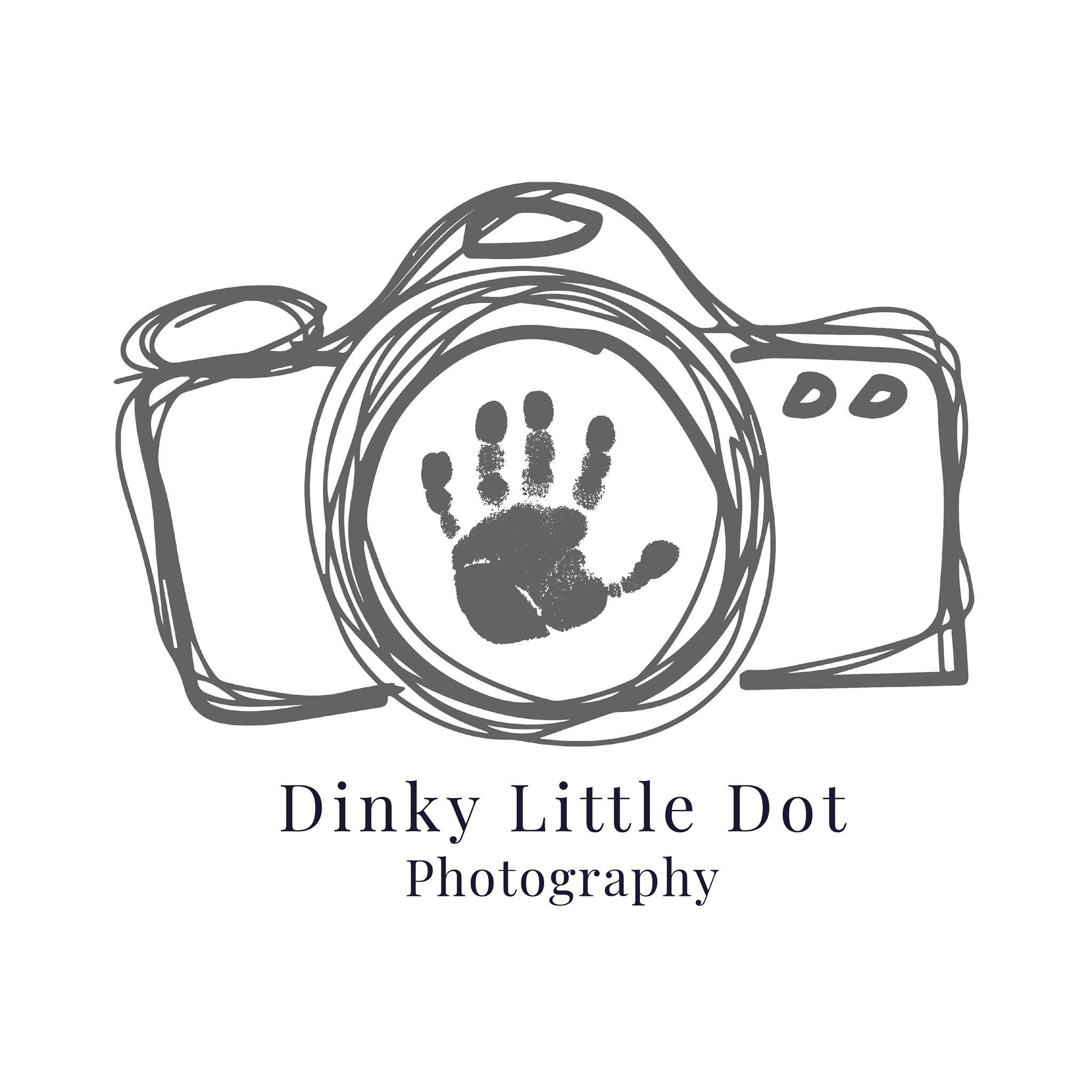 EXHIBITOR: Dinky Little Dot Photography