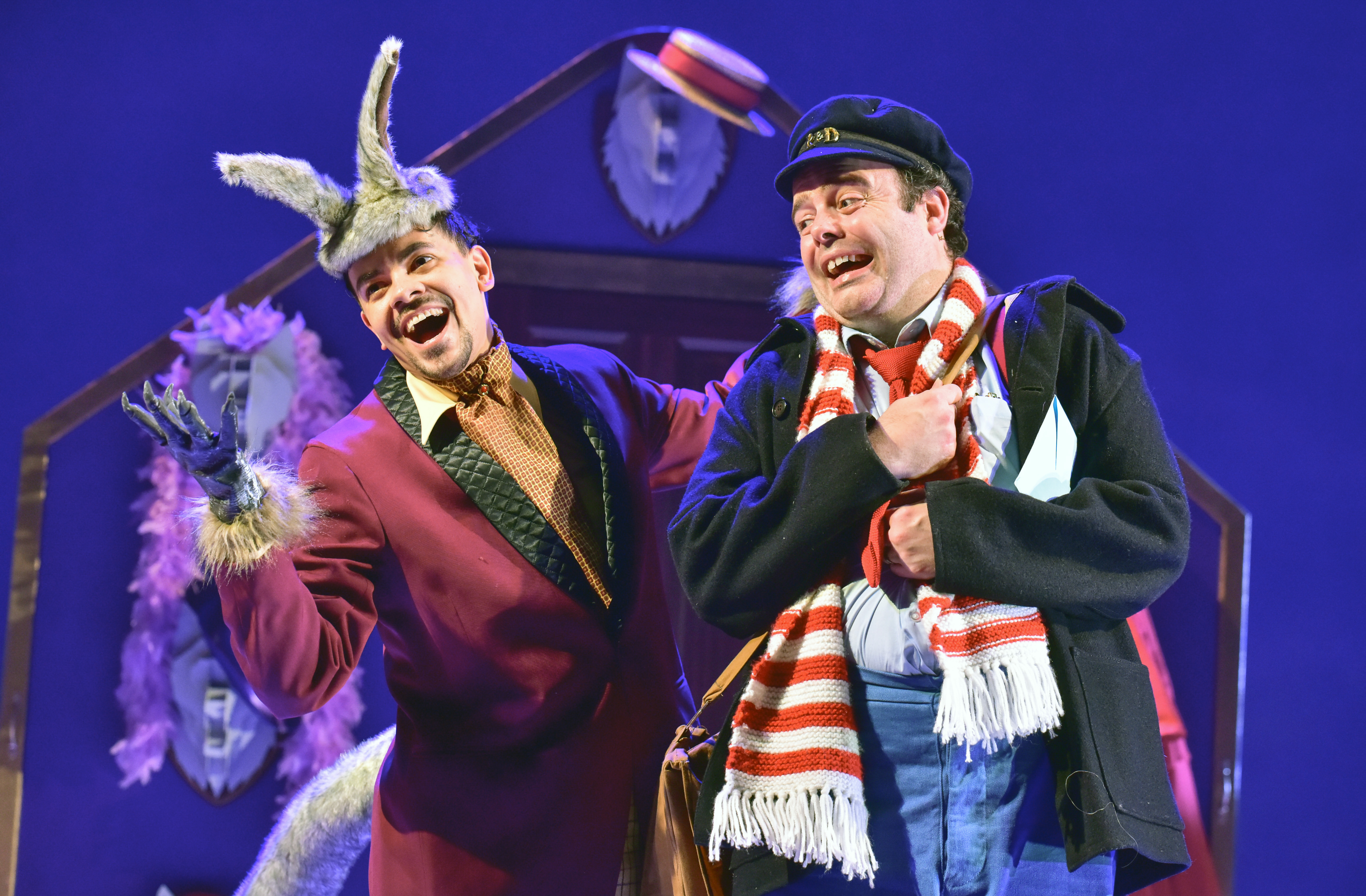 Review: The Jolly Christmas Postman at Royal & Derngate  image