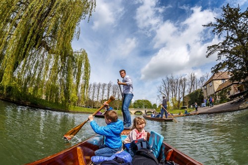 How To Make a Punting Trip Fun and Safe for Preschoolers  image