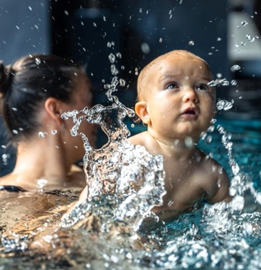 How to Protect Young Children from Swimmer’s Eye  image